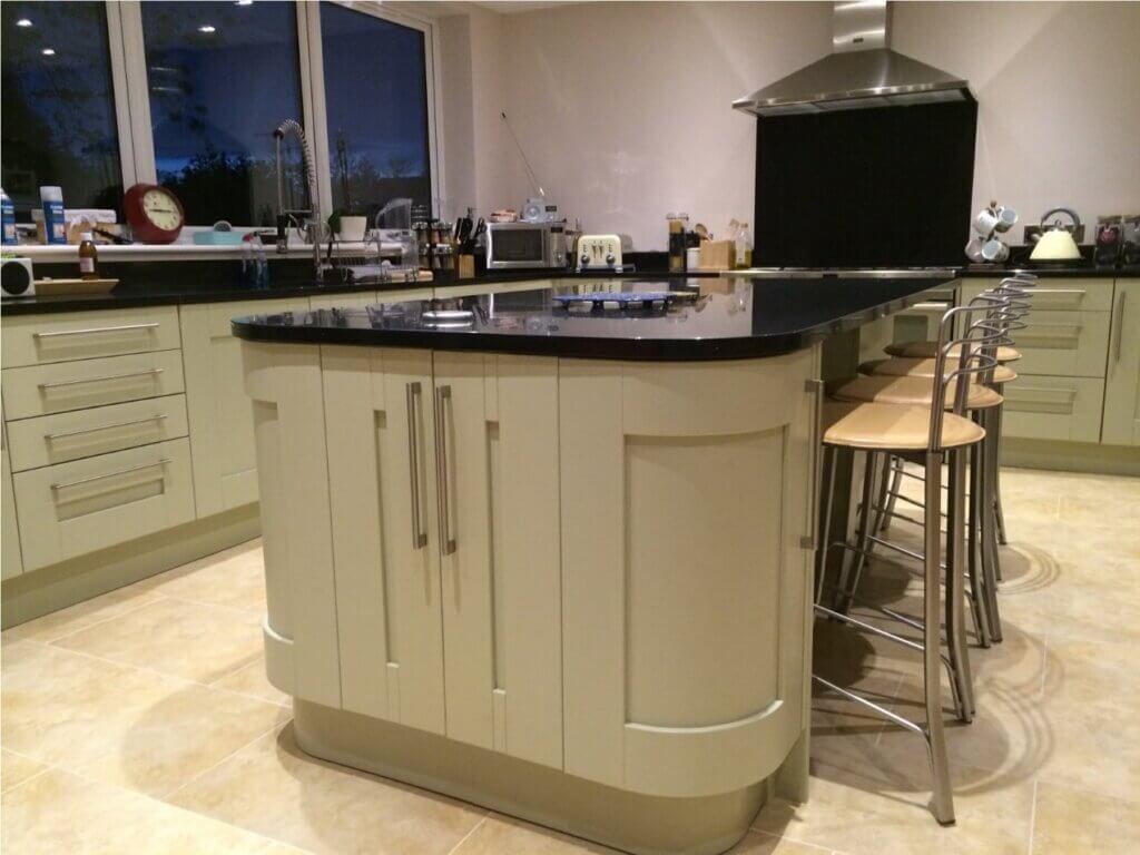 Painted Shaker kitchen